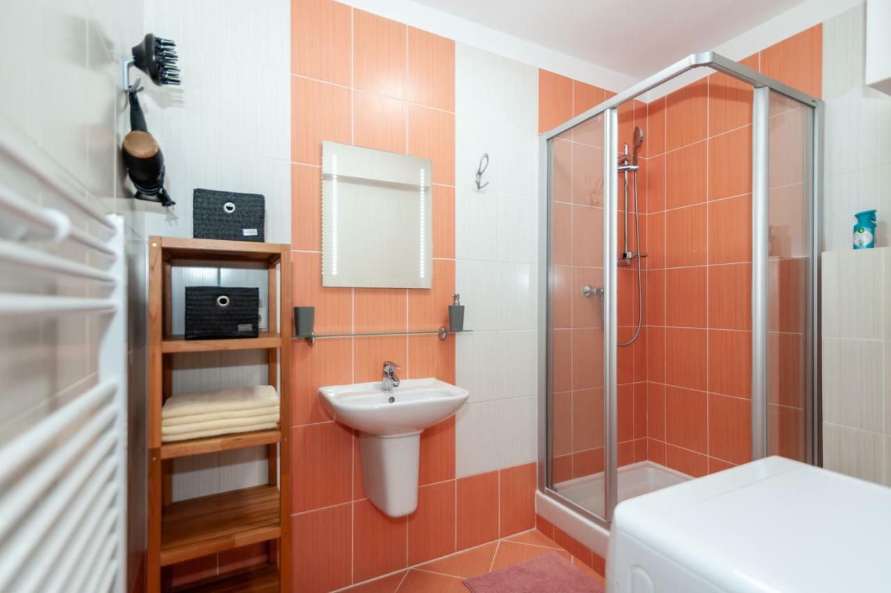 Apartamento Vila Helena - Apartmán Helena 15 Ruzomberok Exterior foto