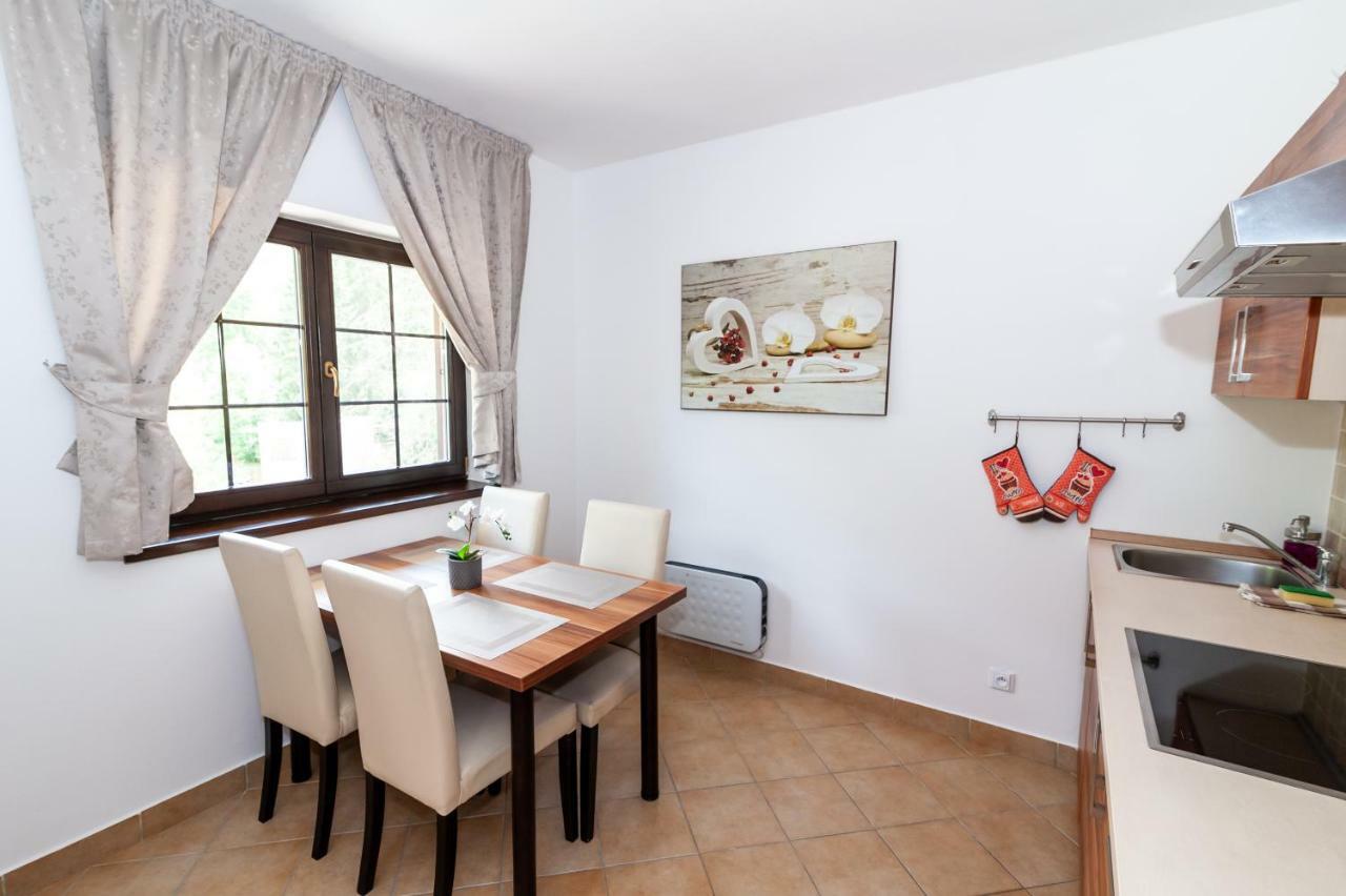 Apartamento Vila Helena - Apartmán Helena 15 Ruzomberok Exterior foto